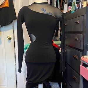 Pre-Loved Women’s Size XS ELIZABETH AND JAMES Elegant Black Mesh Cutout Dress